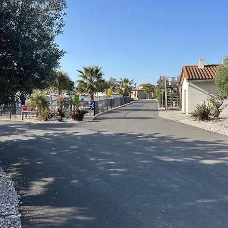 Le Residentiel Camping Sainte-Marie-la-Mer